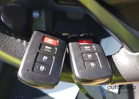 2016 Toyota Avalon Xle Premium z USA, uszkodzony, nr VIN 4T1BK1EB2GU232861